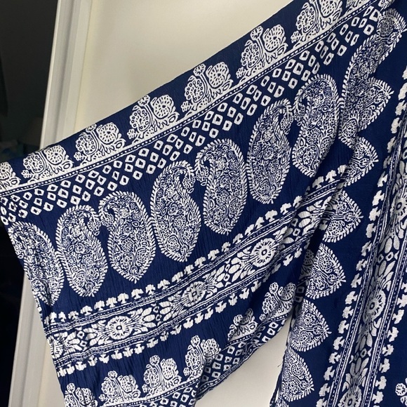 Free People Blue Paisley Short Sleeve Open Kimono Size Small Boho Lightweight - Picture 7 of 13